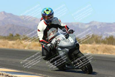 media/Feb-13-2022-SoCal Trackdays (Sun) [[c9210d39ca]]/Turn 7 Inside (1040am)/